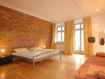 Schall & Rauch 3* Berlin